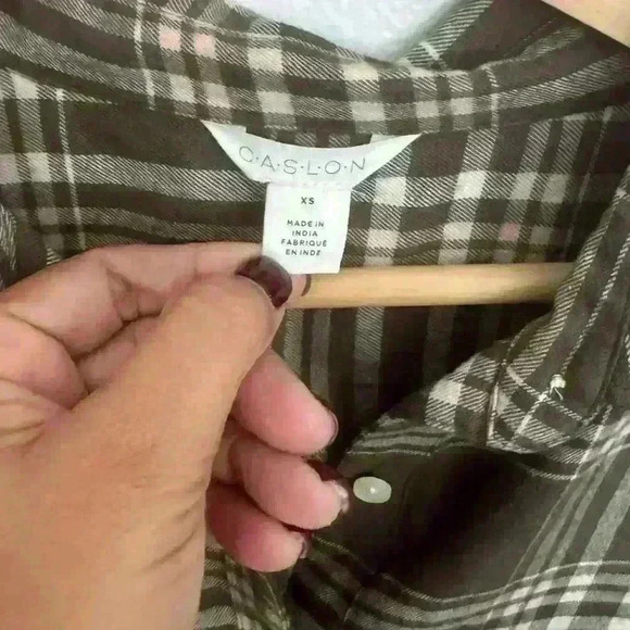 NWOT Oversized Caslon botton down shirt size XS - Picture 3 of 4